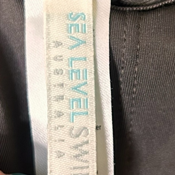 Sea Level Wild Cat One Shoulder One Piece- Animal Print- Size 8/10 - Picture 8 of 12